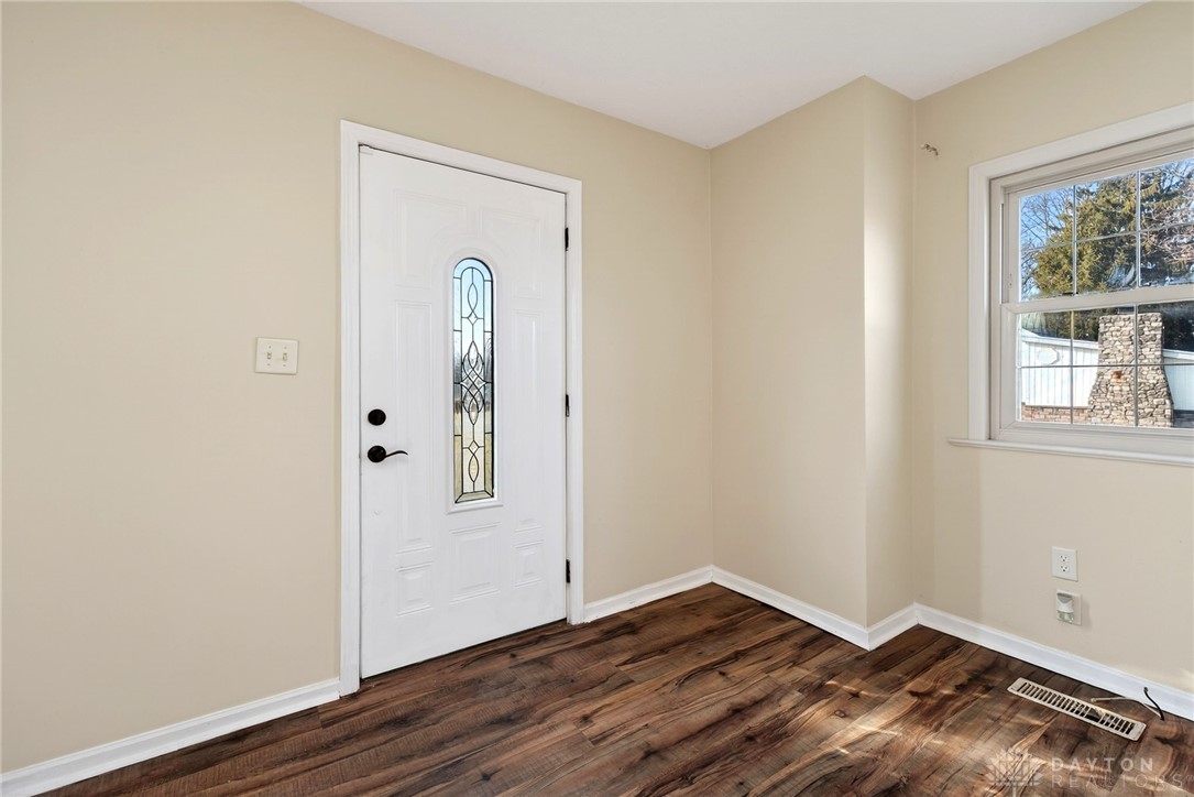 2390 Old Selma Road Springfield, OH 45505 - Photo 7 of 51 Gallery Image 7