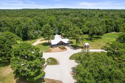 a view of a lake with houses