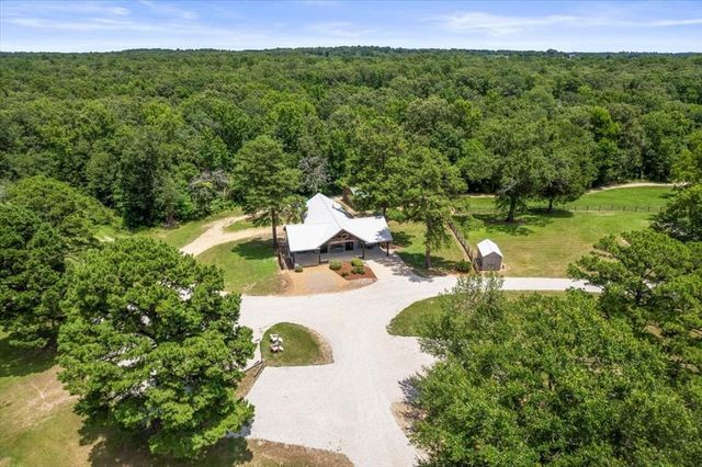 a view of a lake with houses