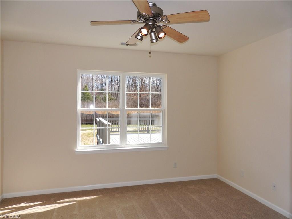 2124 Burton Run Road High Point, NC 27262 - Photo 14 of 29 Main level Master Suite! Double windows for added light! Master also has a large, walk-in closet!