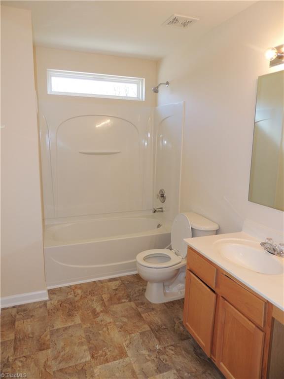 2124 Burton Run Road High Point, NC 27262 - Photo 23 of 29 The second full bath.