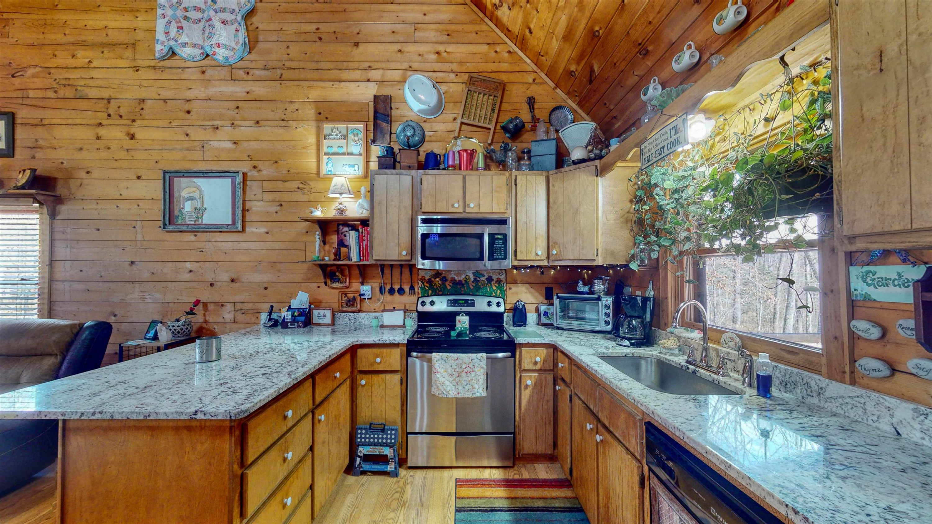 1556 Cypress Road Buchanan, TN 38222 - Photo 9 of 32 Photo 9