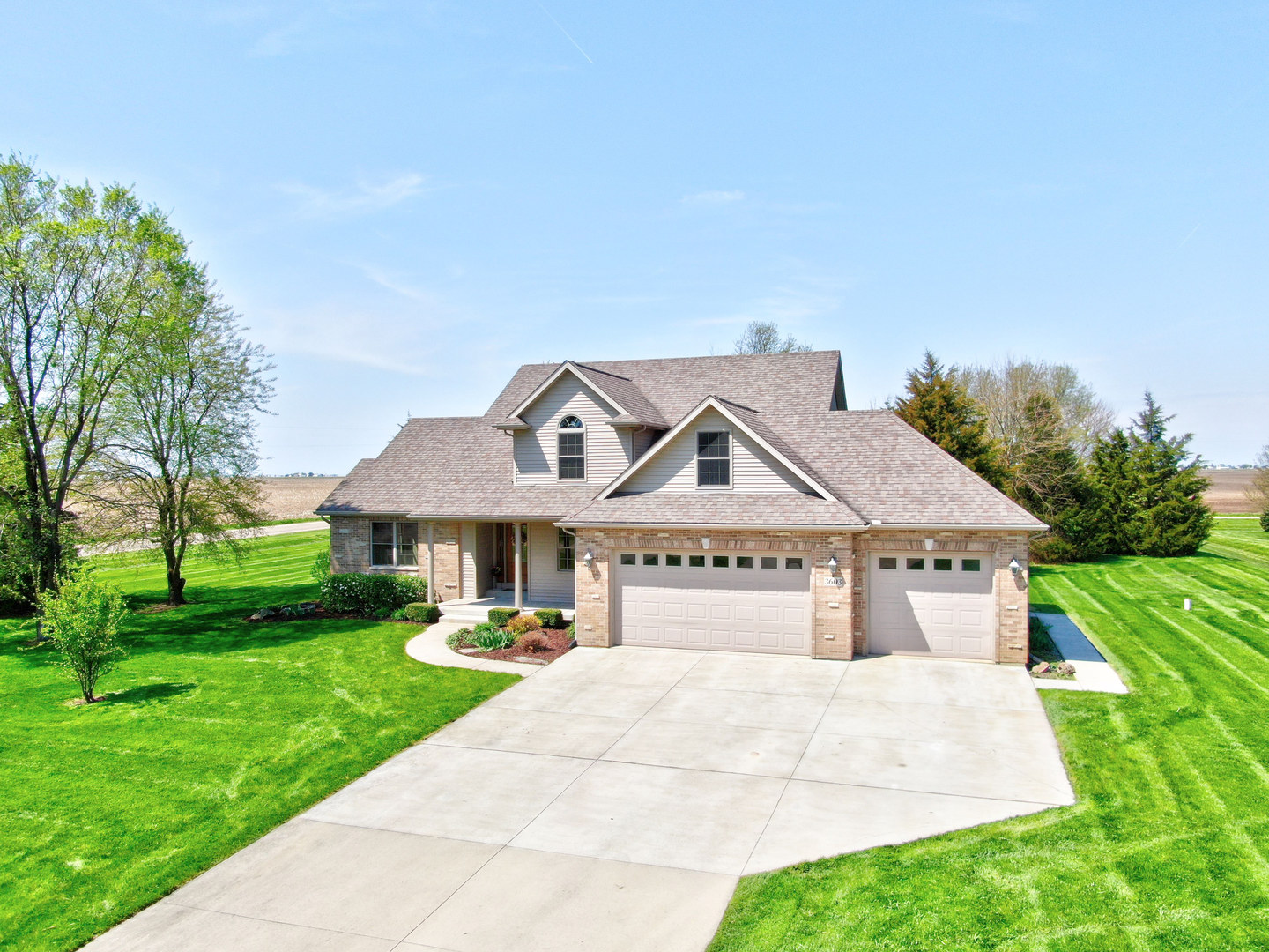 3603 East 1759th Road Ottawa, IL 61350 - Photo 2 of 39