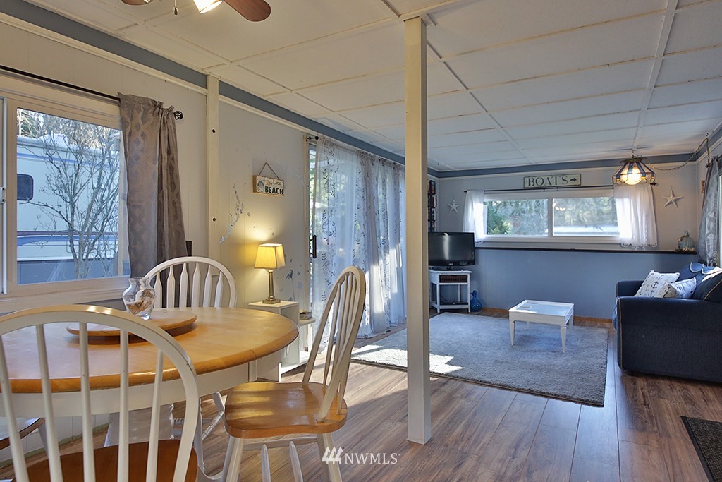 1531 East Roy Road Freeland, WA 98249 - Photo 6 of 22