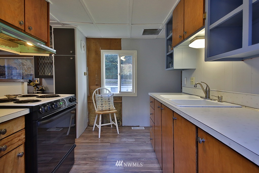 1531 East Roy Road Freeland, WA 98249 - Photo 10 of 22