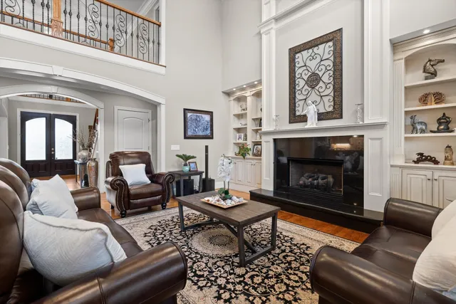 $950,000 | 8109 Propeller Drive, Ooltewah, TN 37363