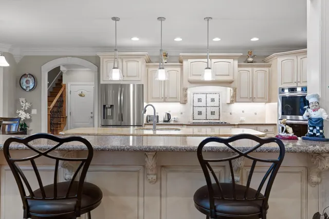 $950,000 | 8109 Propeller Drive, Ooltewah, TN 37363