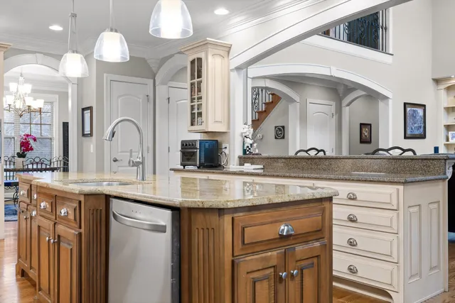 $950,000 | 8109 Propeller Drive, Ooltewah, TN 37363