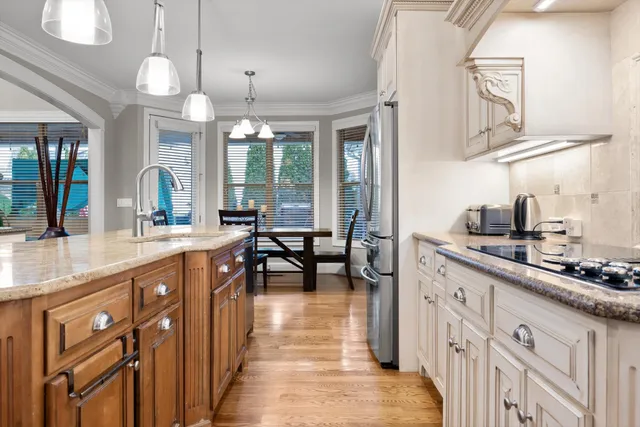 $950,000 | 8109 Propeller Drive, Ooltewah, TN 37363