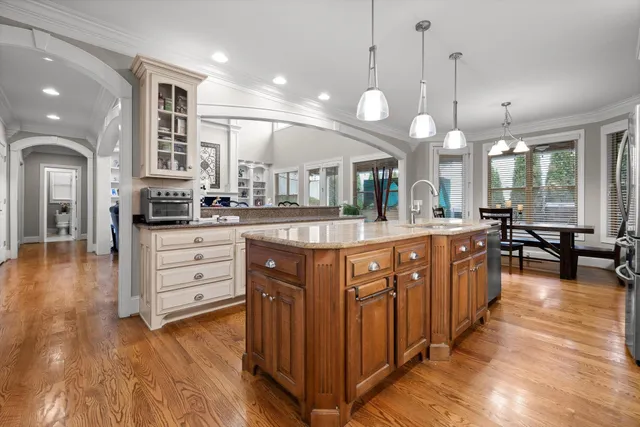 $950,000 | 8109 Propeller Drive, Ooltewah, TN 37363