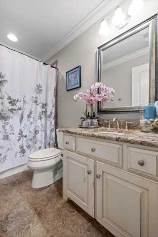 $950,000 | 8109 Propeller Drive, Ooltewah, TN 37363