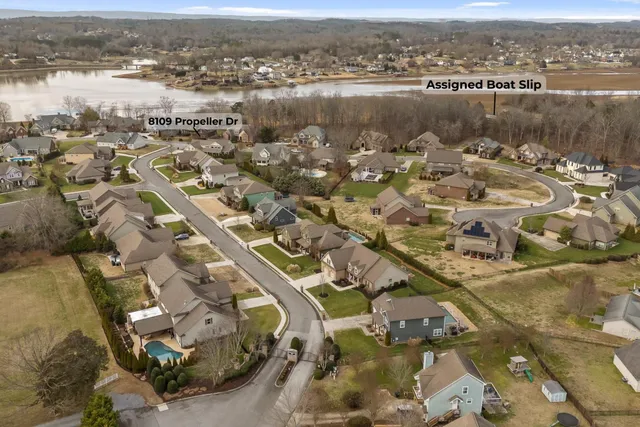 $950,000 | 8109 Propeller Drive, Ooltewah, TN 37363