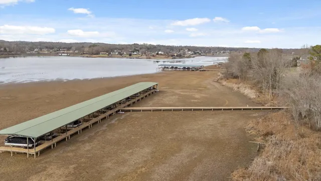 $950,000 | 8109 Propeller Drive, Ooltewah, TN 37363