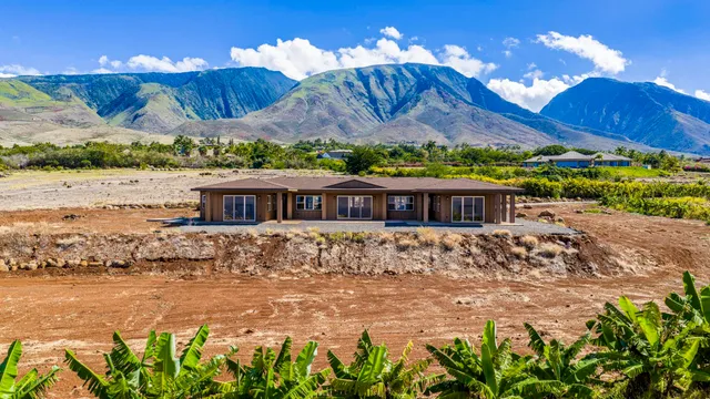 $5,200,000 | 257 Hokiokio Place, Unit A, Lahaina, HI 96761