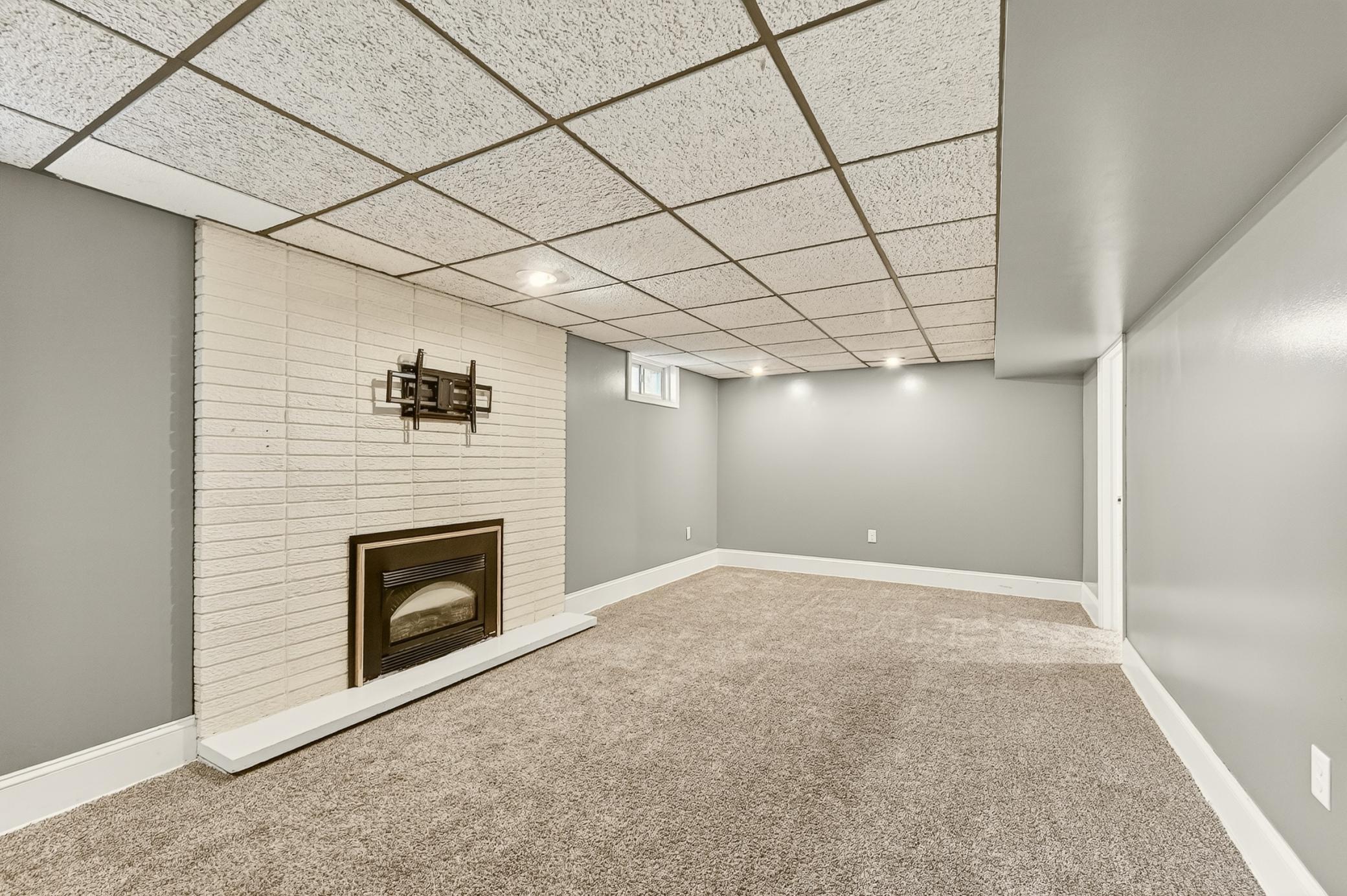 1858 23rd Street Northwest Rochester, MN 55901 - Photo 19 of 22