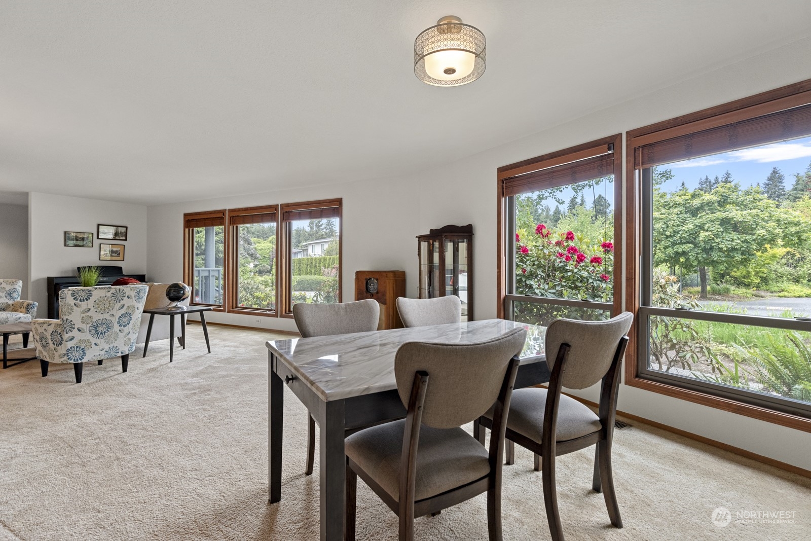 10502 237th Place Southwest Edmonds, WA 98020 - Photo 11 of 39 Gallery Image 11