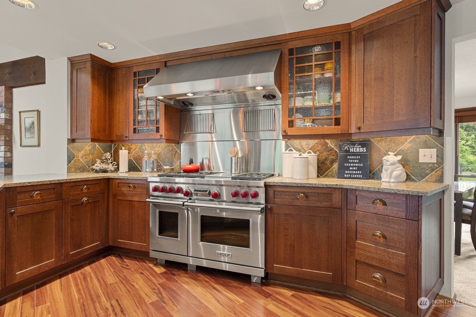 10502 237th Place Southwest Edmonds, WA 98020 - Photo 12 of 39 Gallery Image 12