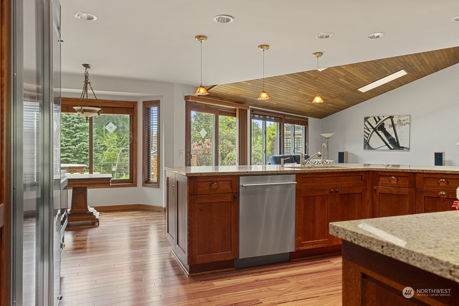 10502 237th Place Southwest Edmonds, WA 98020 - Photo 13 of 39 Gallery Image 13