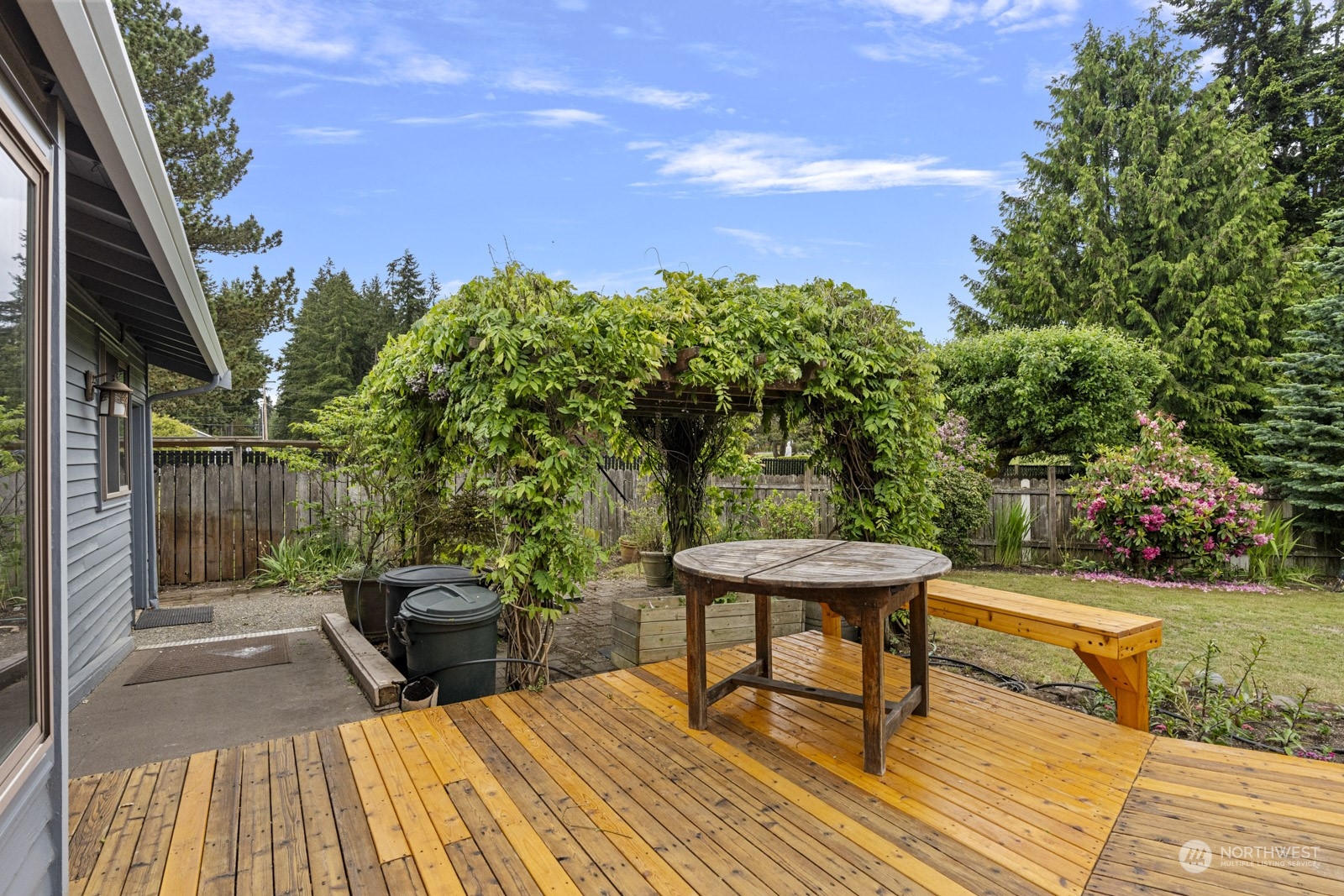 10502 237th Place Southwest Edmonds, WA 98020 - Photo 35 of 39 Gallery Image 35