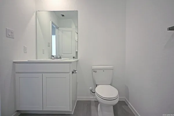 $1,495 | 308 Pacific Waters, Seguin, TX 78155