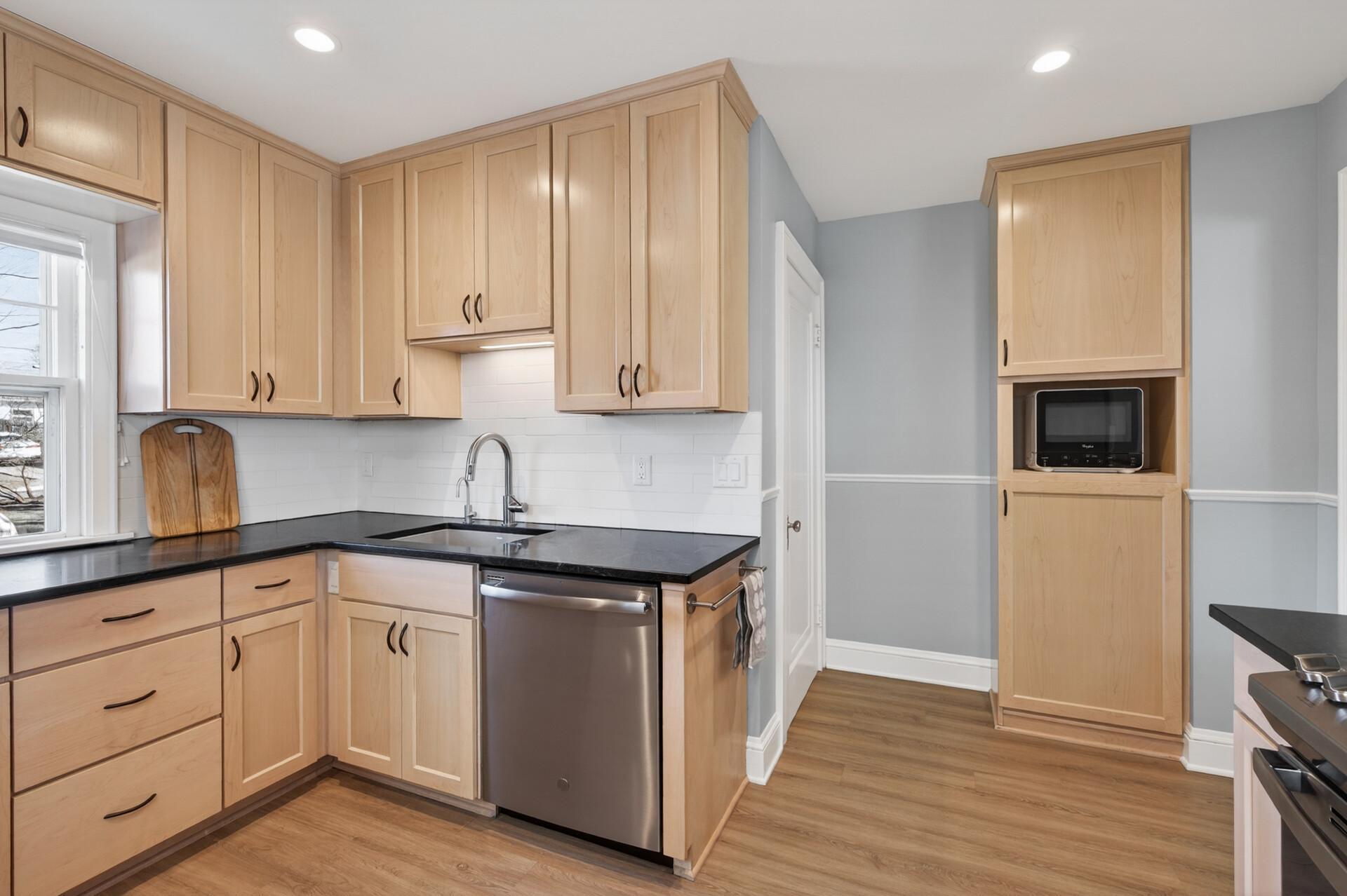 1861 West Rome Avenue St. Paul, MN 55116 - Photo 14 of 67