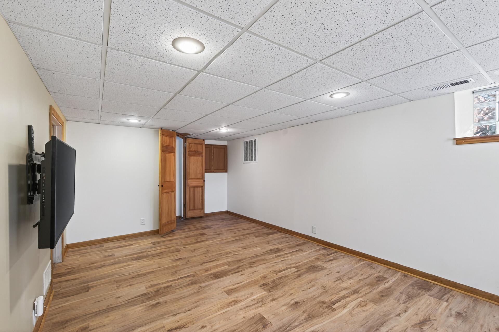 1861 West Rome Avenue St. Paul, MN 55116 - Photo 30 of 67