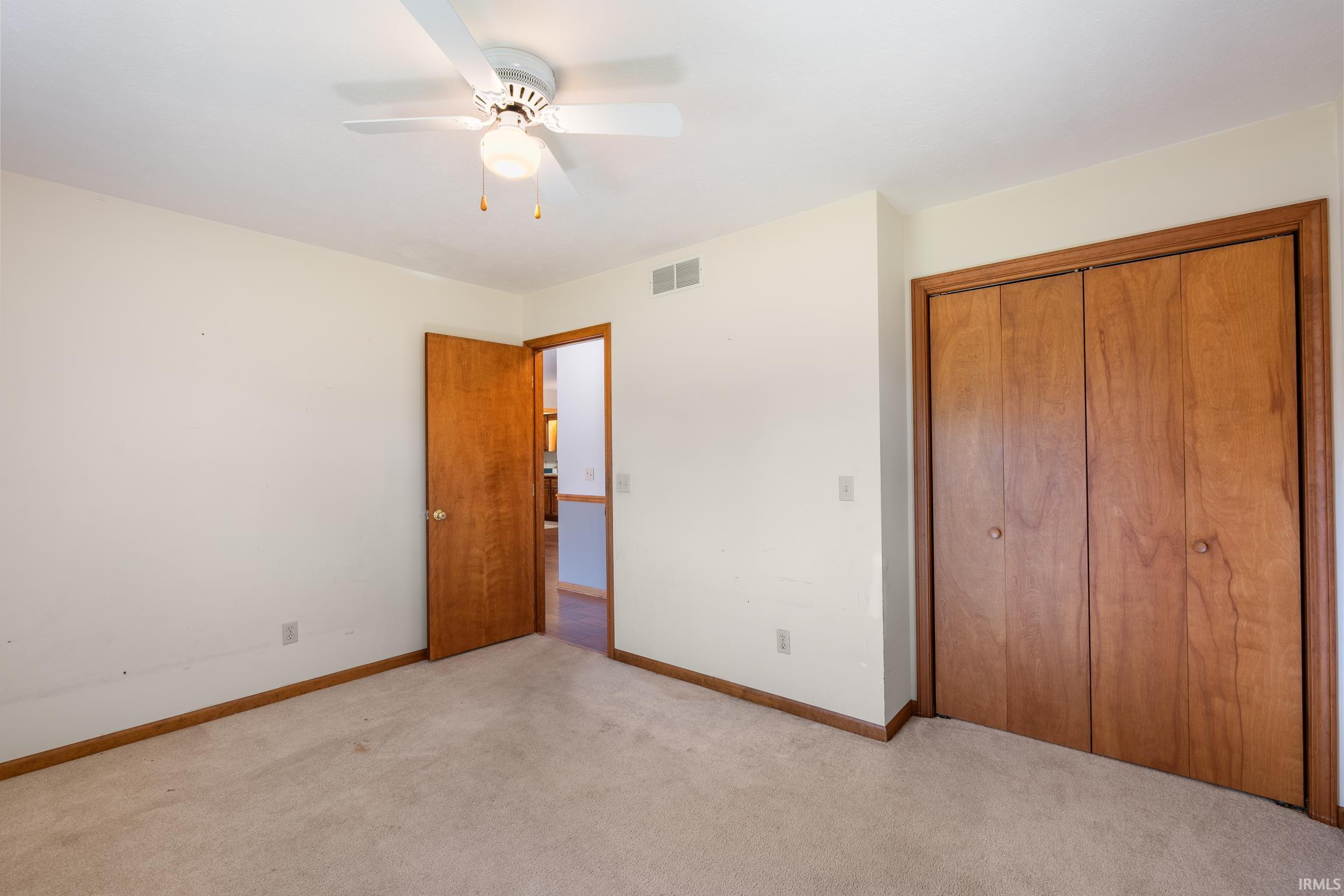 3390 North Old Farm Road Warsaw, IN 46582 - Photo 27 of 28 Gallery Image 27