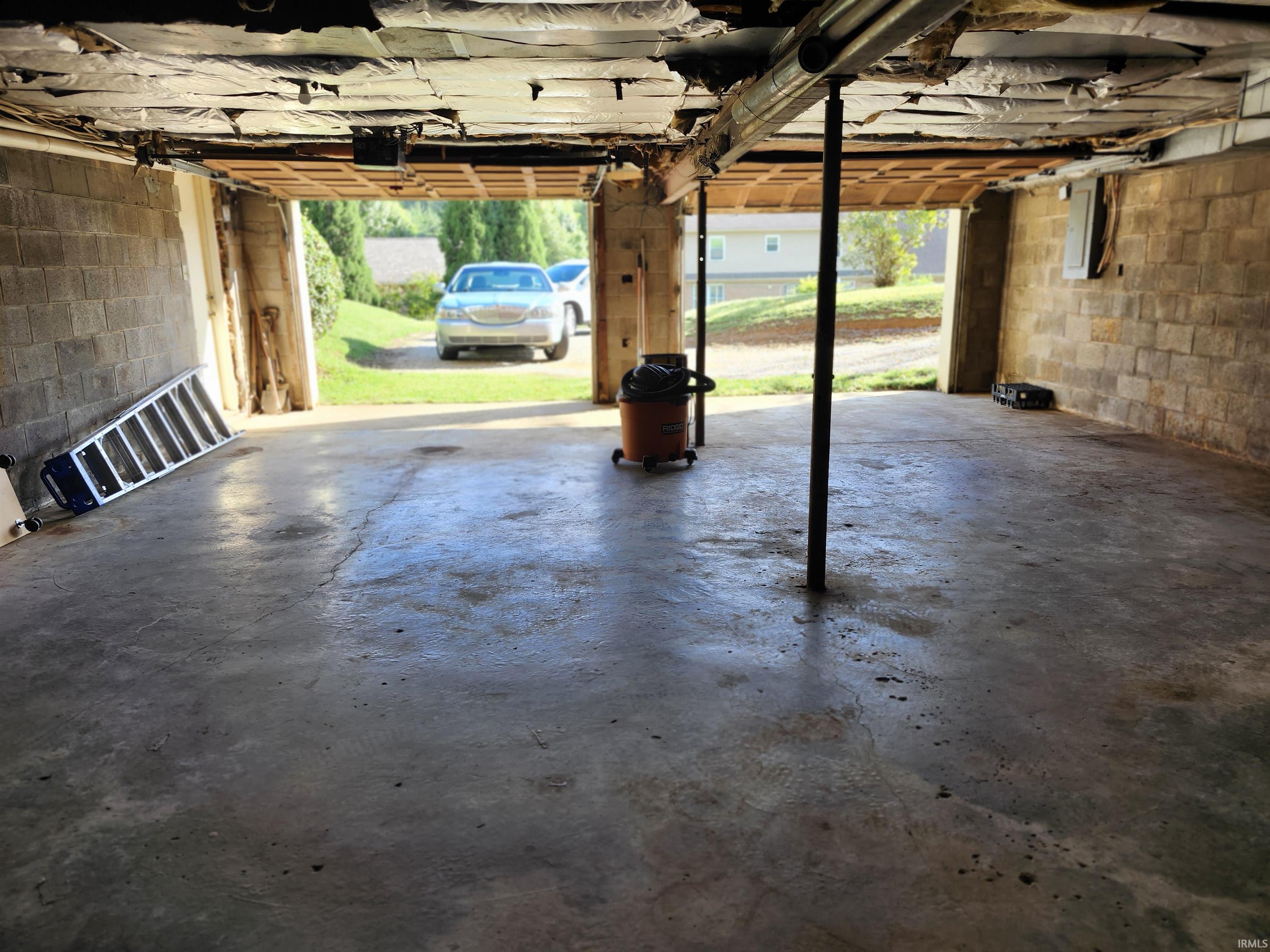 4588 Frame Road Newburgh, IN 47630 - Photo 21 of 25 Gallery Image 21