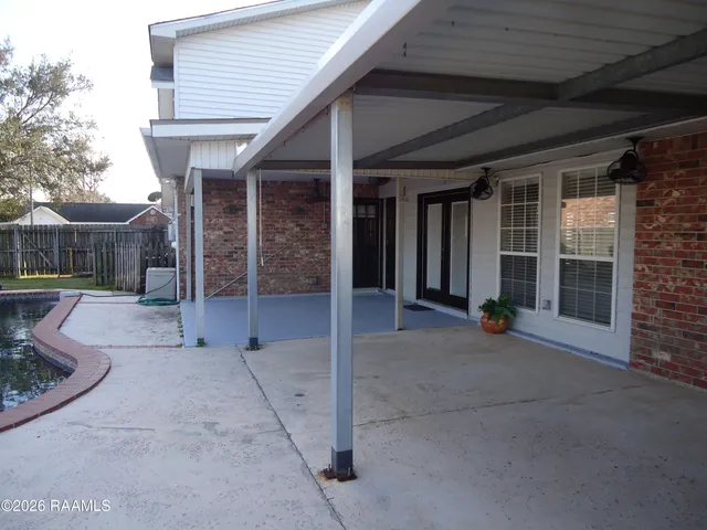 $367,000 | 101 Rue Beau Soleil, Broussard, LA 70518