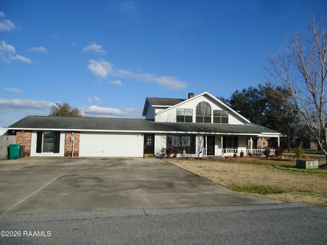 $367,000 | 101 Rue Beau Soleil, Broussard, LA 70518