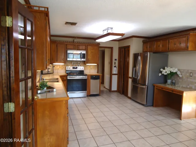 $367,000 | 101 Rue Beau Soleil, Broussard, LA 70518