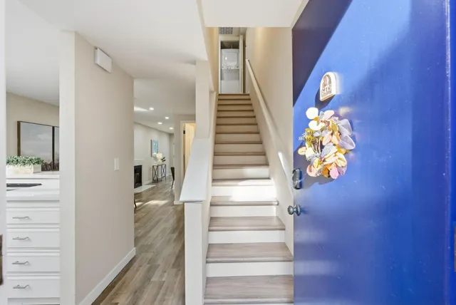 $998,888 | 153 California Avenue, Unit F215, Palo Alto, CA 94306