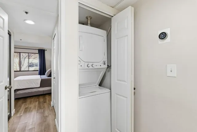 $998,888 | 153 California Avenue, Unit F215, Palo Alto, CA 94306