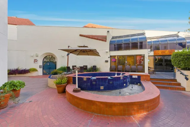 $998,888 | 153 California Avenue, Unit F215, Palo Alto, CA 94306