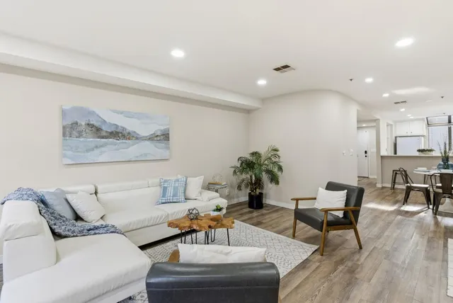 $998,888 | 153 California Avenue, Unit F215, Palo Alto, CA 94306