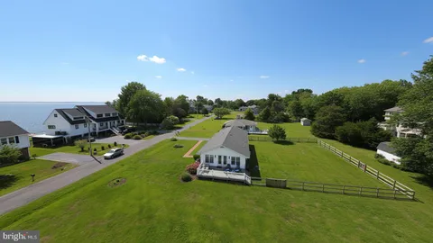 $575,000 | 713 Bay Drive, Stevensville, MD 21666