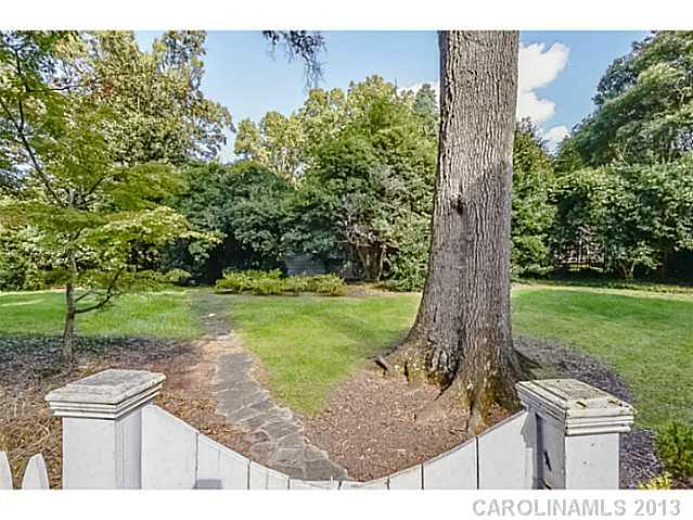 1220 Queens Road West Charlotte, NC 28207 - Photo 11 of 16 Gallery Image 11