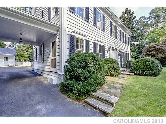 1220 Queens Road West Charlotte, NC 28207 - Photo 3 of 16 Gallery Image 3