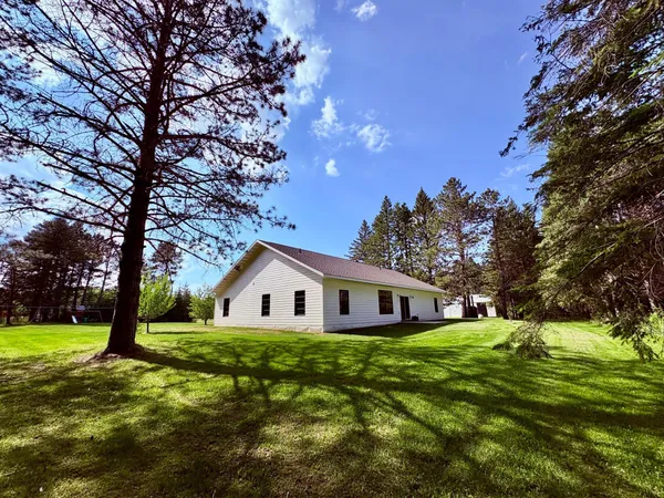 $499,900 | 1622 82nd Avenue Northwest, Williams, MN 56686