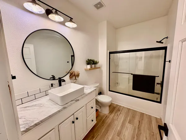 $499,900 | 1622 82nd Avenue Northwest, Williams, MN 56686