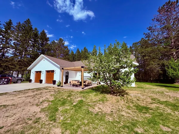 $499,900 | 1622 82nd Avenue Northwest, Williams, MN 56686