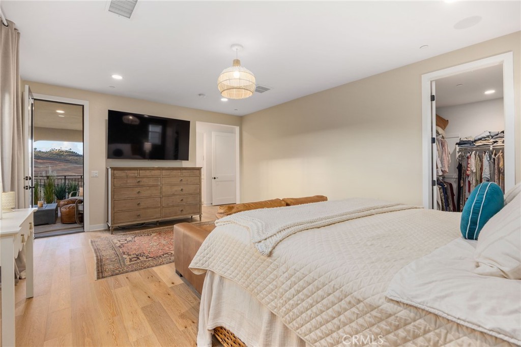 3075 Rue De Latour Vista, CA 92084 - Photo 24 of 69