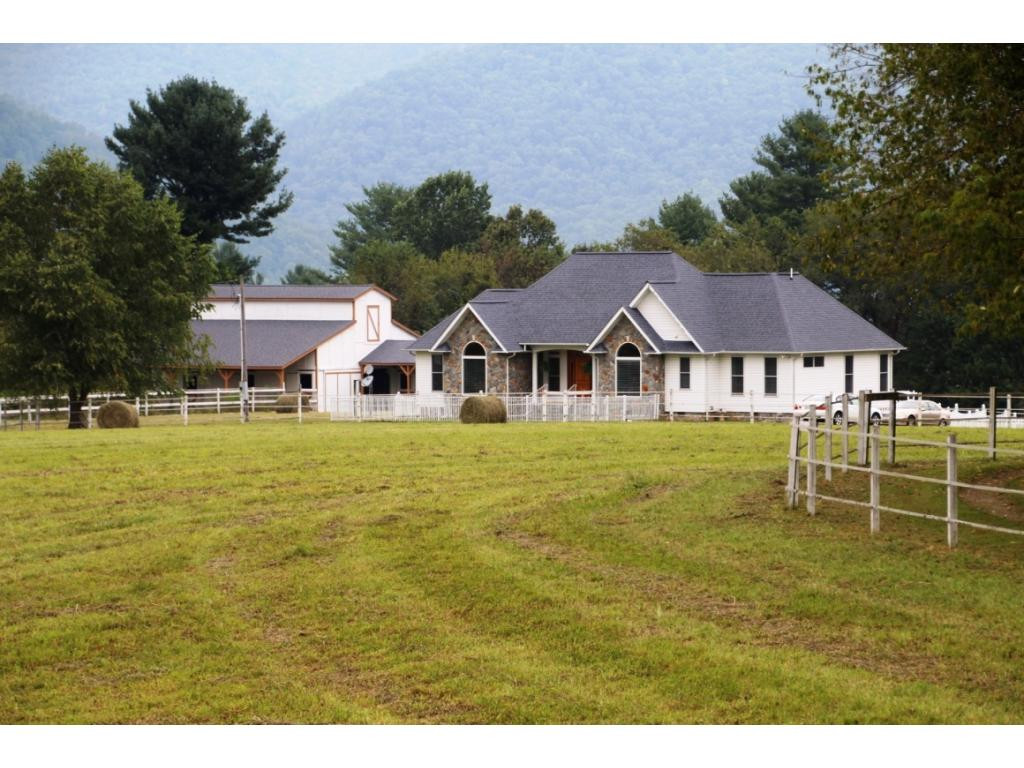 1321 Reece Hill Road Mountain City, TN 37683 - Photo 16 of 31 FROM DRIVEWAYWELCOME HOME