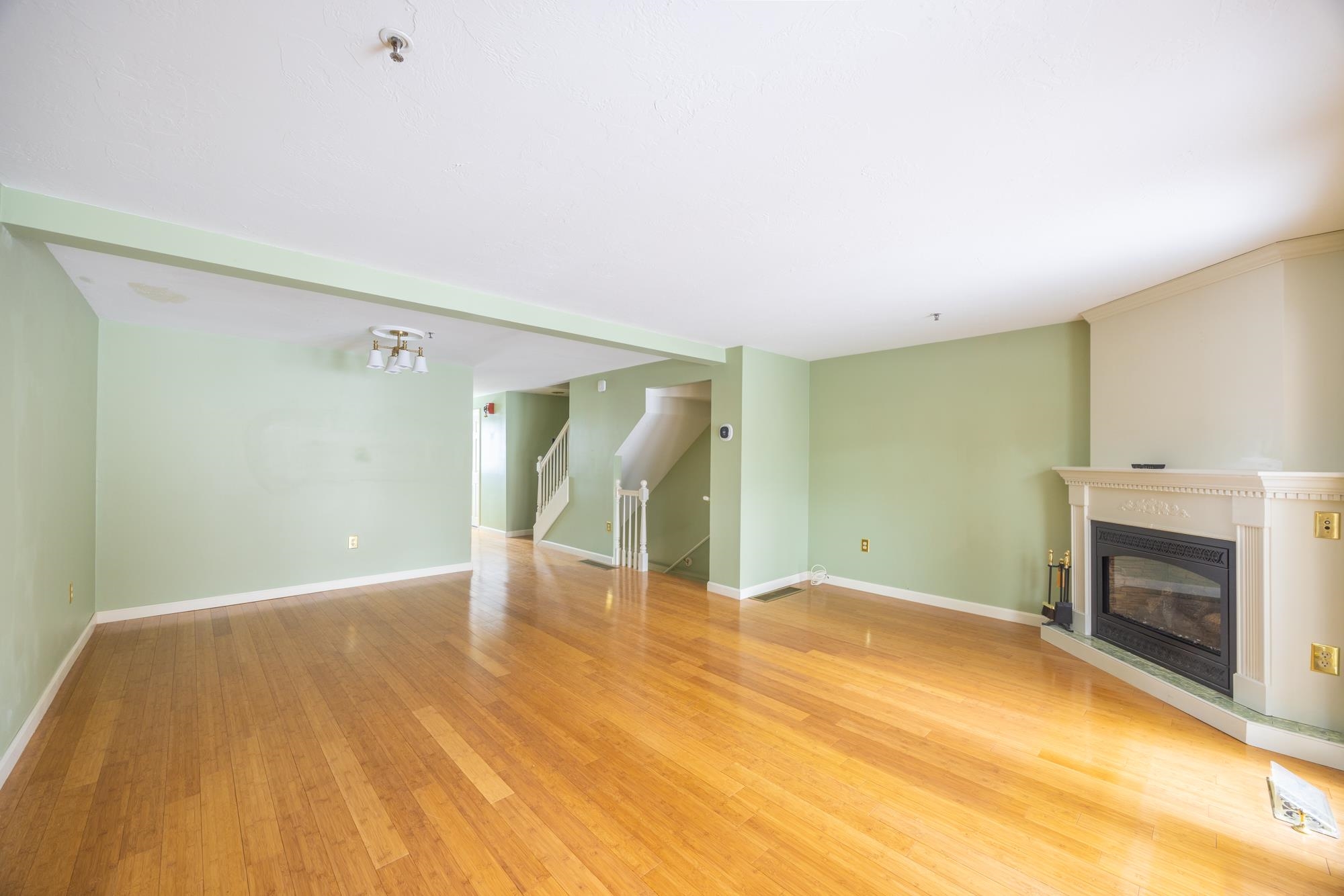 53 Bridle Path, Unit 53 Dover, NH 03820 - Photo 4 of 26