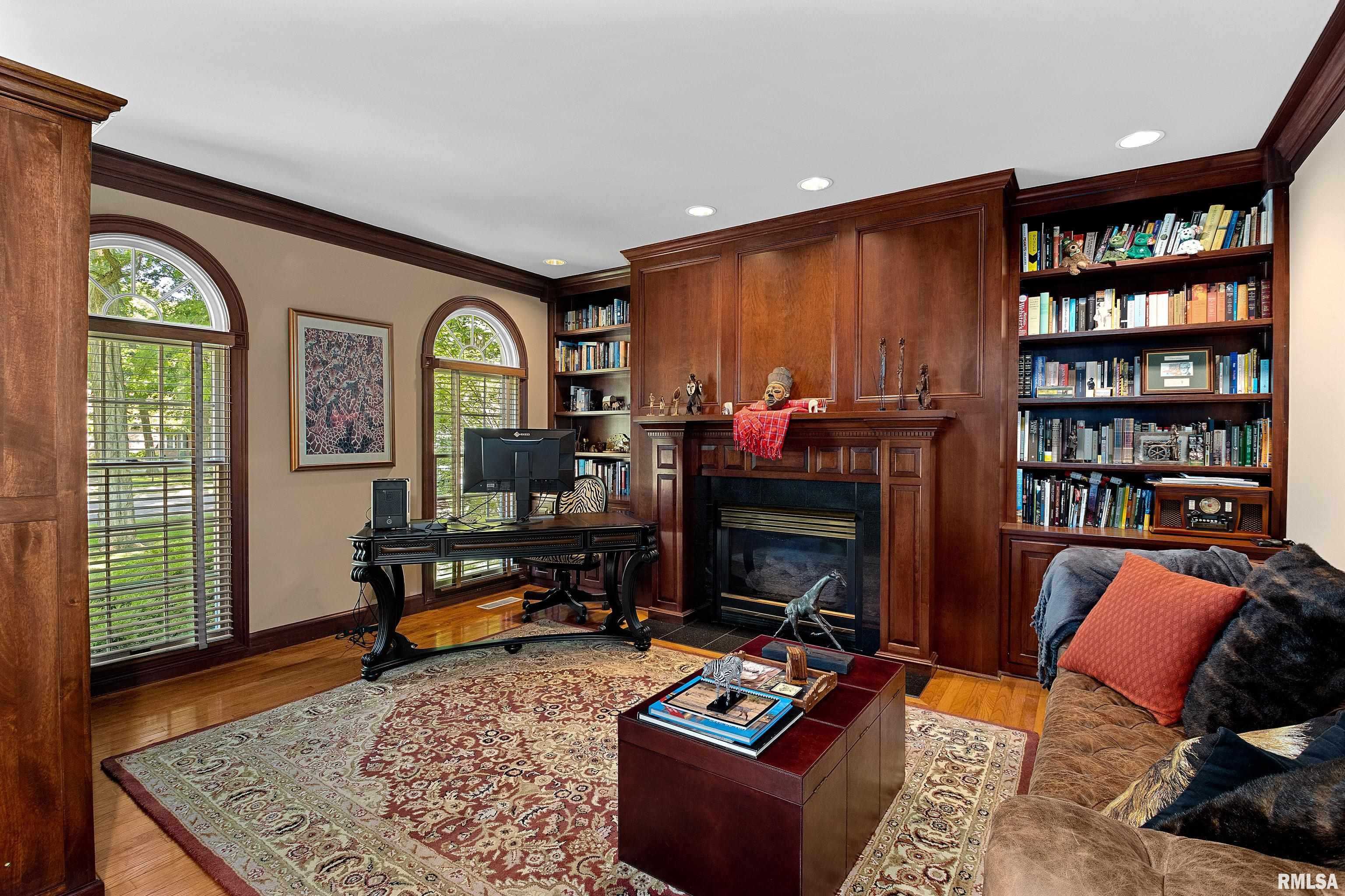 420 West Ravinwoods Road Peoria, IL 61615 - Photo 19 of 61 Gallery Image 19