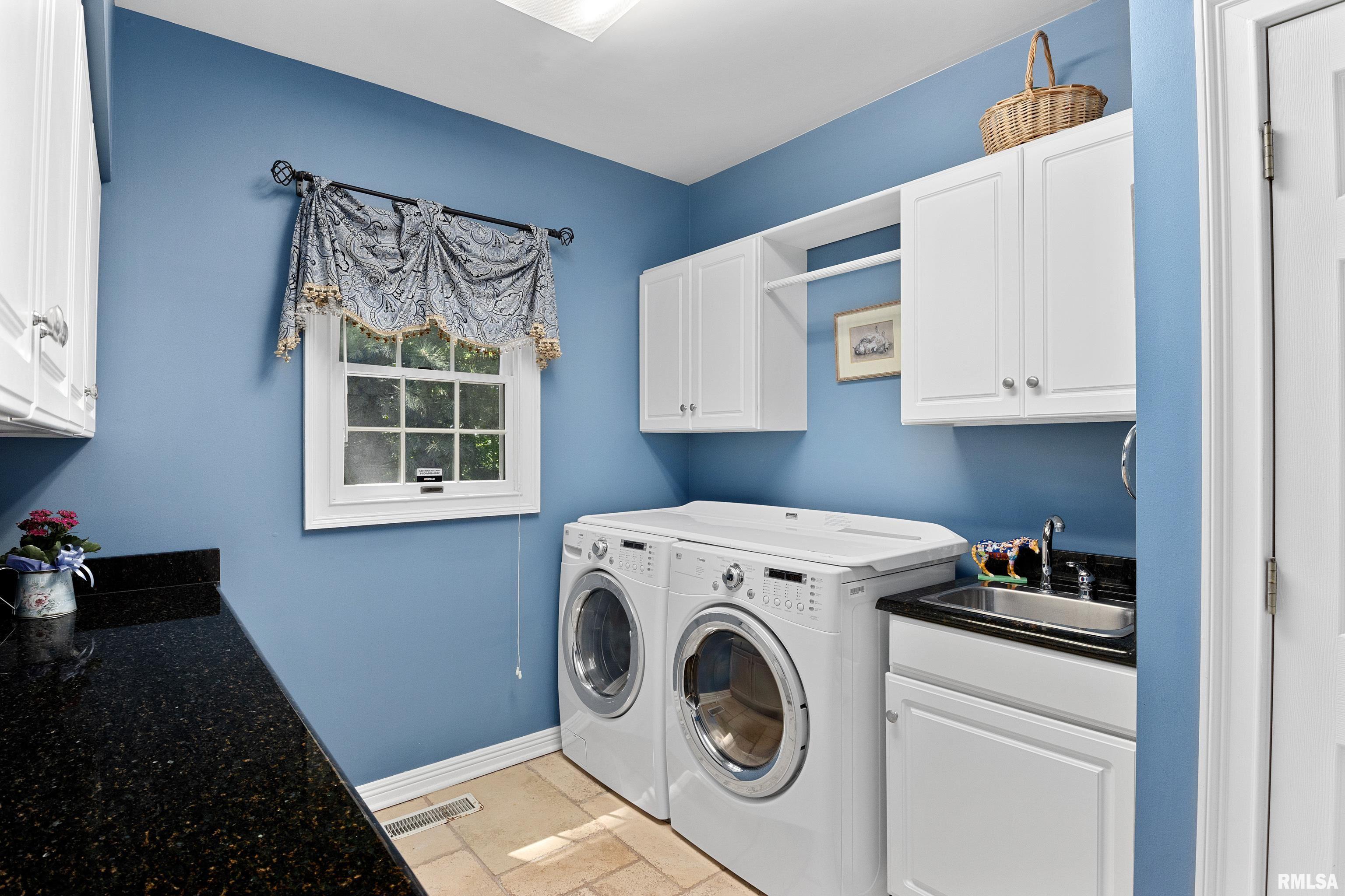 420 West Ravinwoods Road Peoria, IL 61615 - Photo 43 of 61 Gallery Image 43