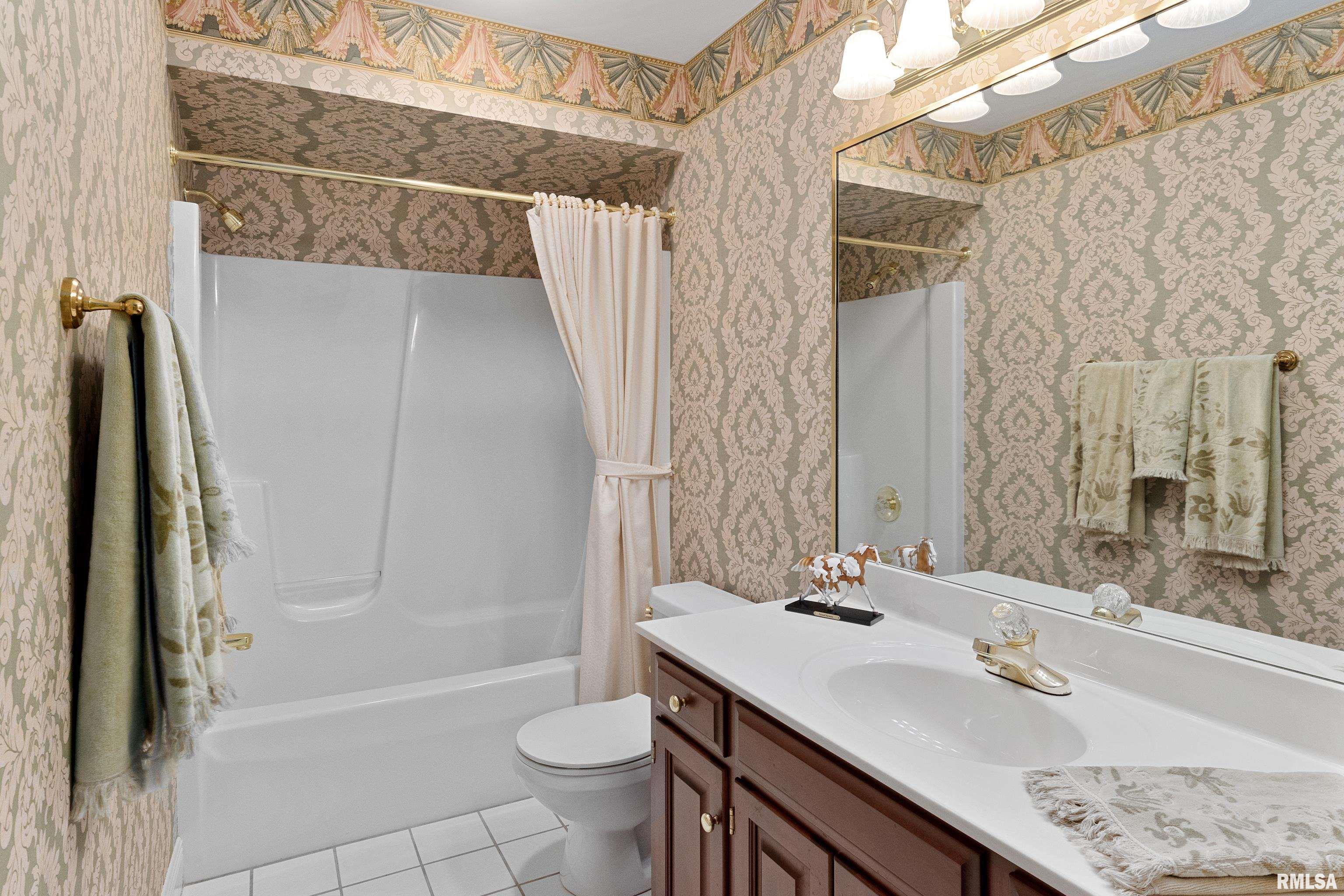 420 West Ravinwoods Road Peoria, IL 61615 - Photo 50 of 61 Gallery Image 50