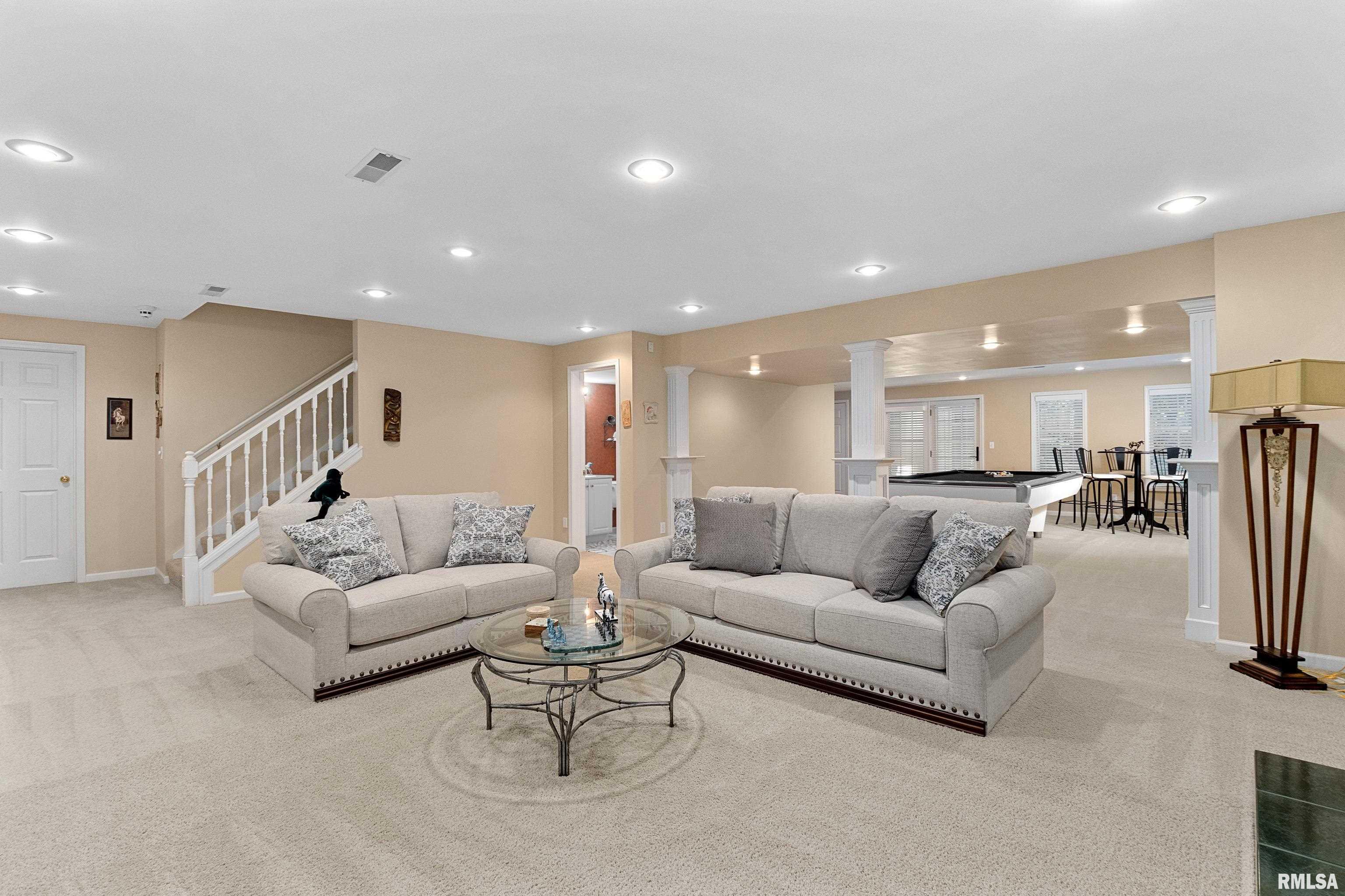 420 West Ravinwoods Road Peoria, IL 61615 - Photo 51 of 61 Gallery Image 51