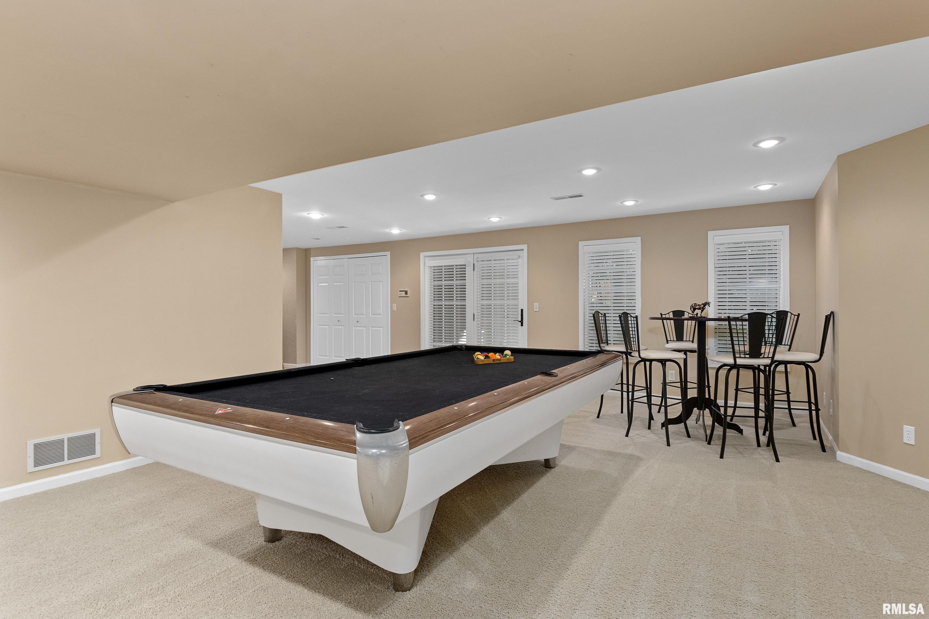 420 West Ravinwoods Road Peoria, IL 61615 - Photo 53 of 61 Gallery Image 53