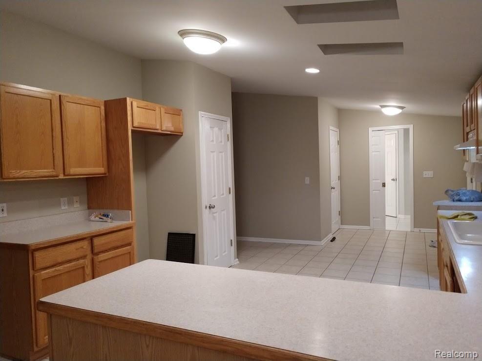 6148 West Lange Road Howell, MI 48843 - Photo 15 of 17 darrel13.jpg